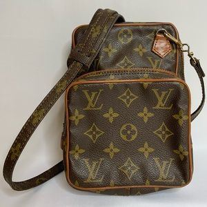 Louis Vuitton Monogram Amazone Crossbody Bag
